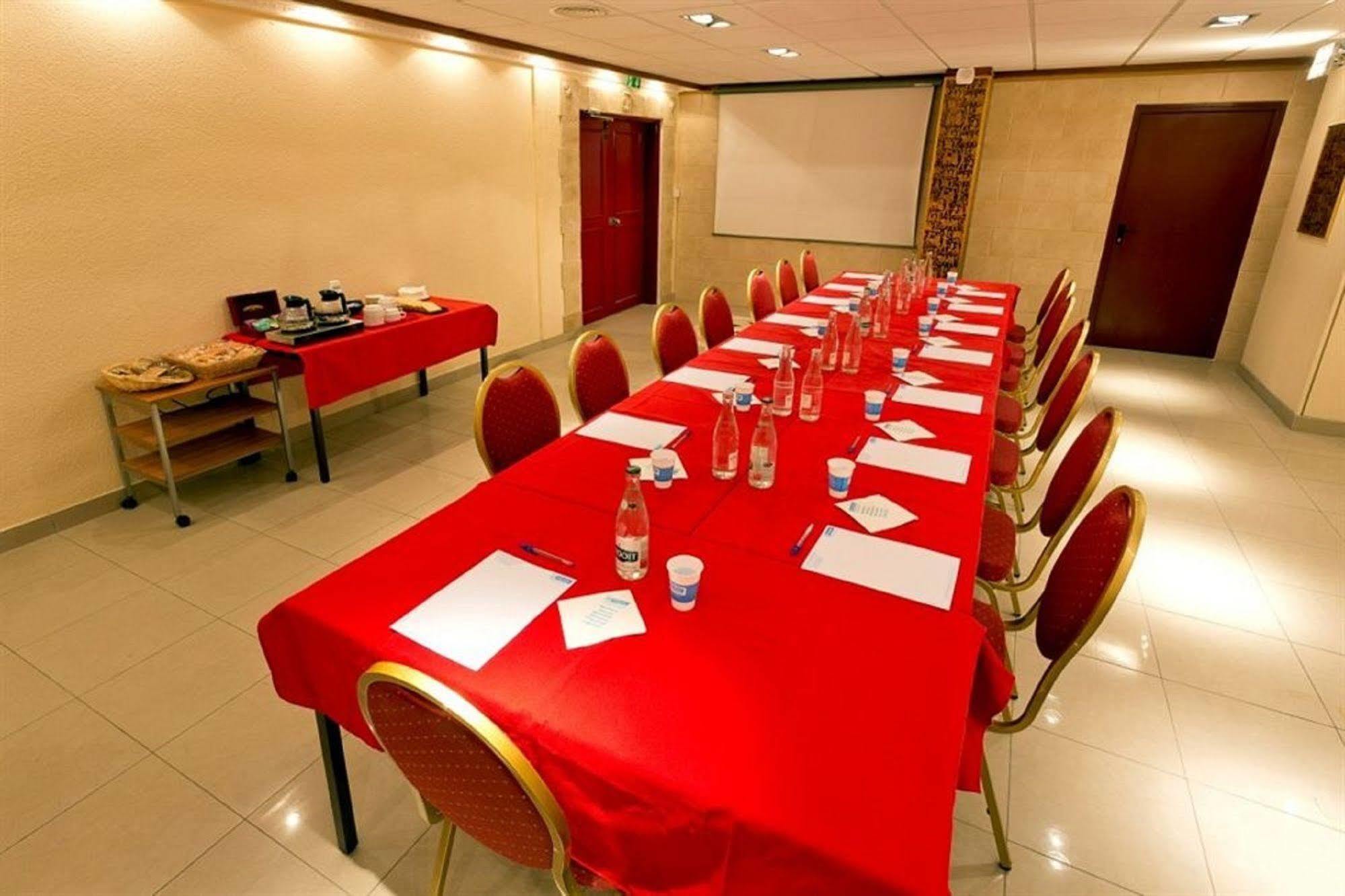 Ibis Styles Paris Hippodrome De Vincennes Hotel Joinville-le-Pont Exterior photo